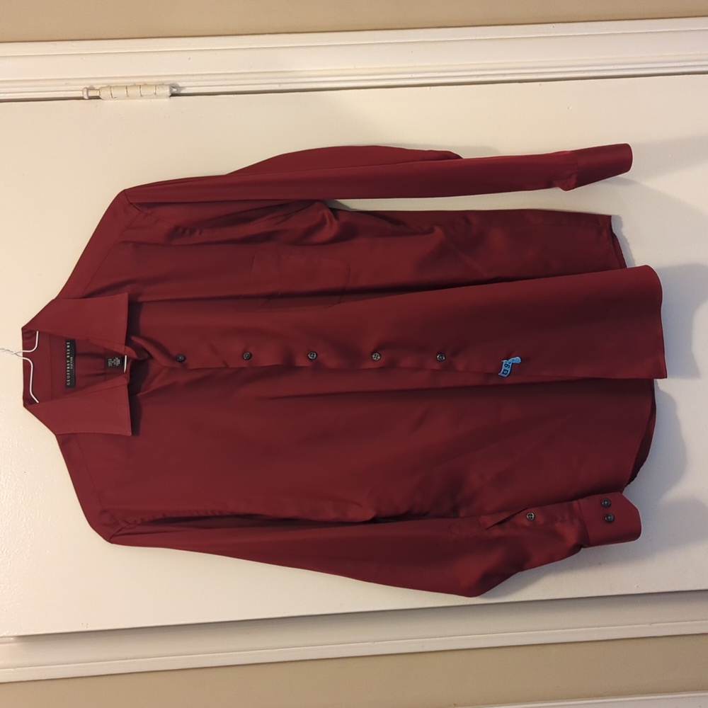 Geoffrey Beene fitted dress shirt. Cranberry color. Size 16 34/35.